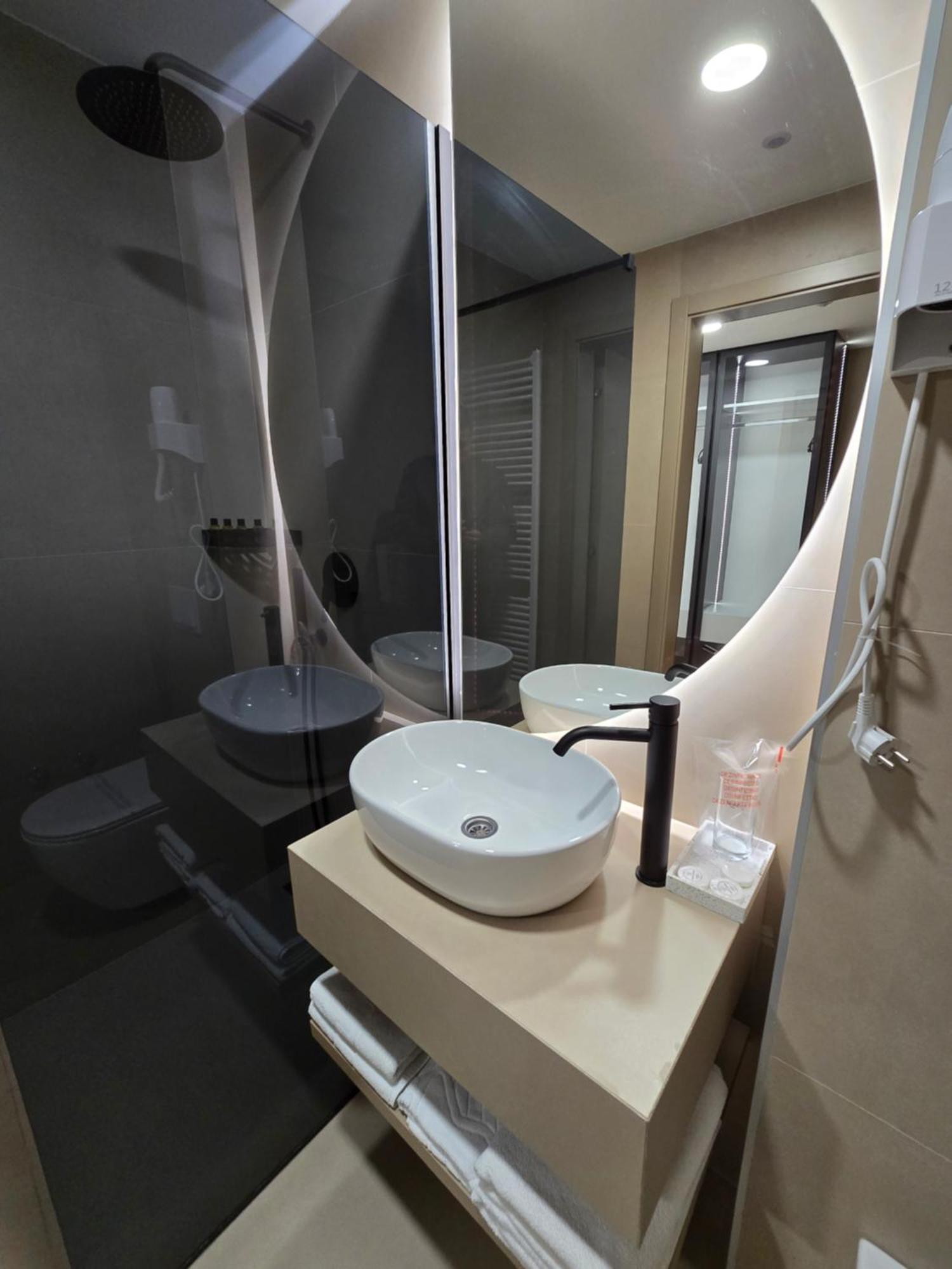 Hotel In Zepce Luaran gambar