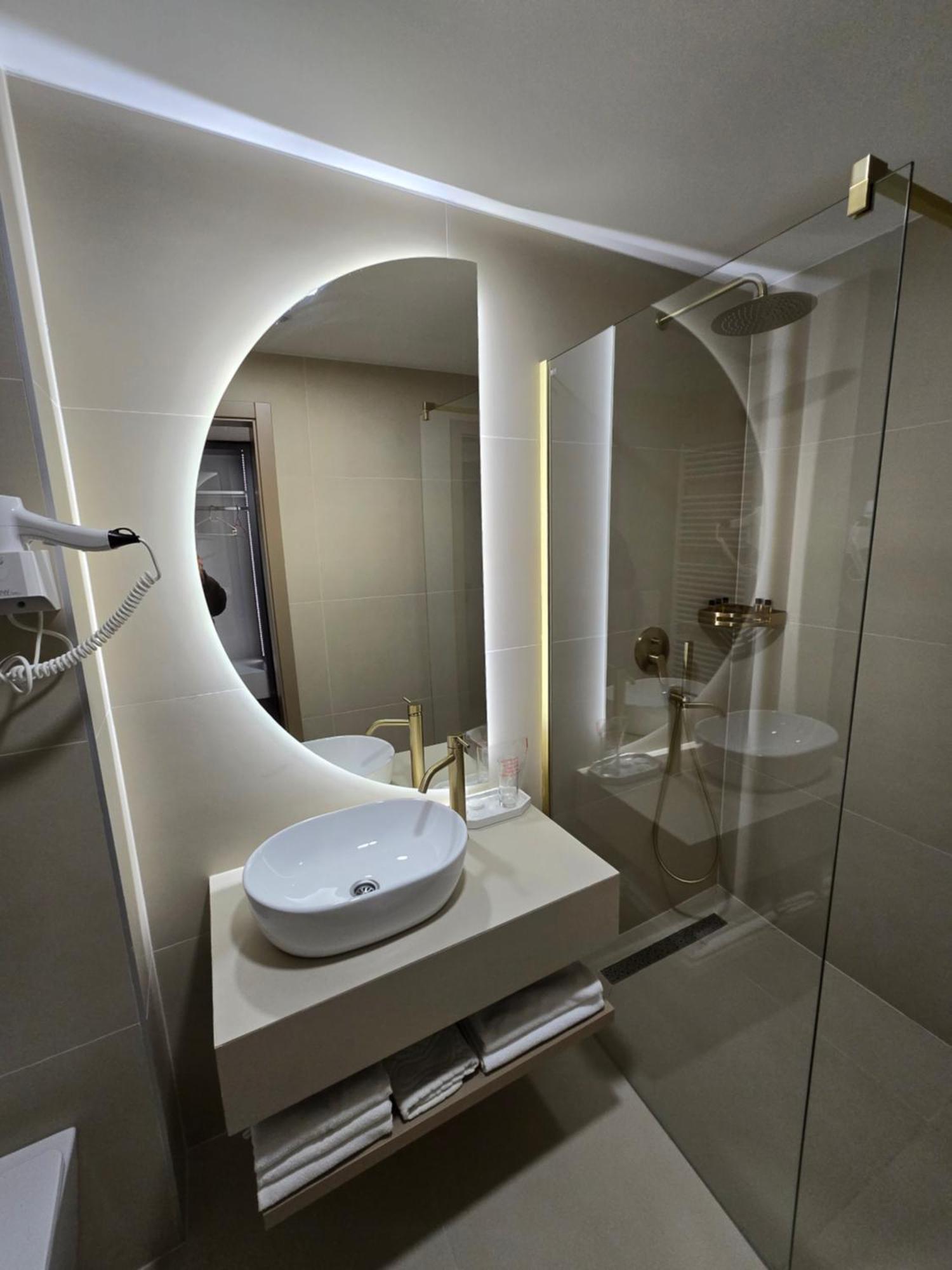 Hotel In Zepce Luaran gambar